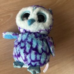 Oscar, the beanie boo with tag on it $30