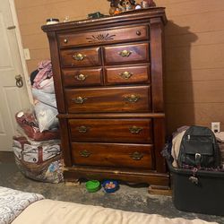 5 Drawer Dresser