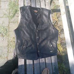Vintage Men Harley Davidson Black Leather Vest Ca03402 USA XL