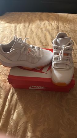 Jordan 11 retro low citrus