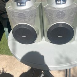 Speakers 