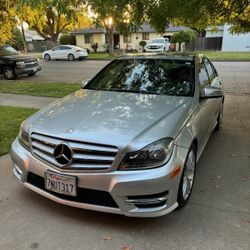 2012 Mercedes-Benz C-Class