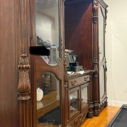 Free Curio Cabinet System