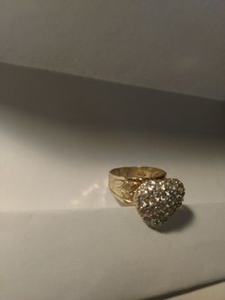 10kt CZ heart ring size 9