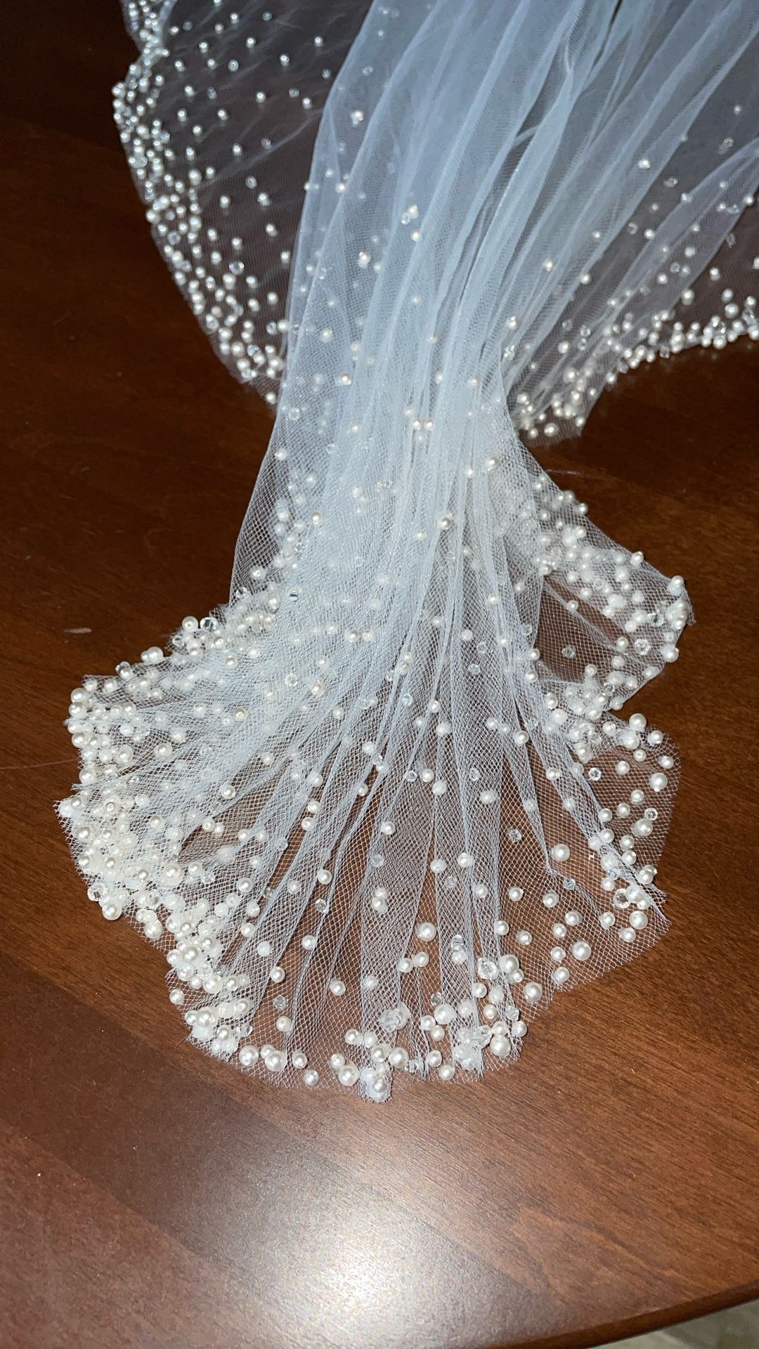 Swarovski Crystal and Pearl Trim Bridal Veil