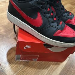 Nike Court Borough Low 2, Sz 7Y