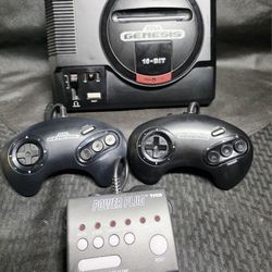 Sega Genesis MK-1601 BUNDLE