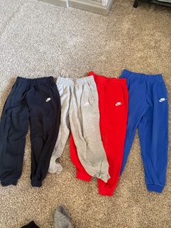 Boys Nike sweats