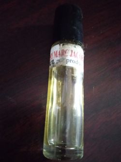 Daisy by Marc Jacobs perfume roll on. $5 OBO