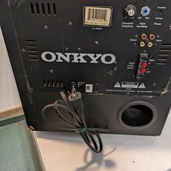 Onkyo Powered 10" Subwoofer 