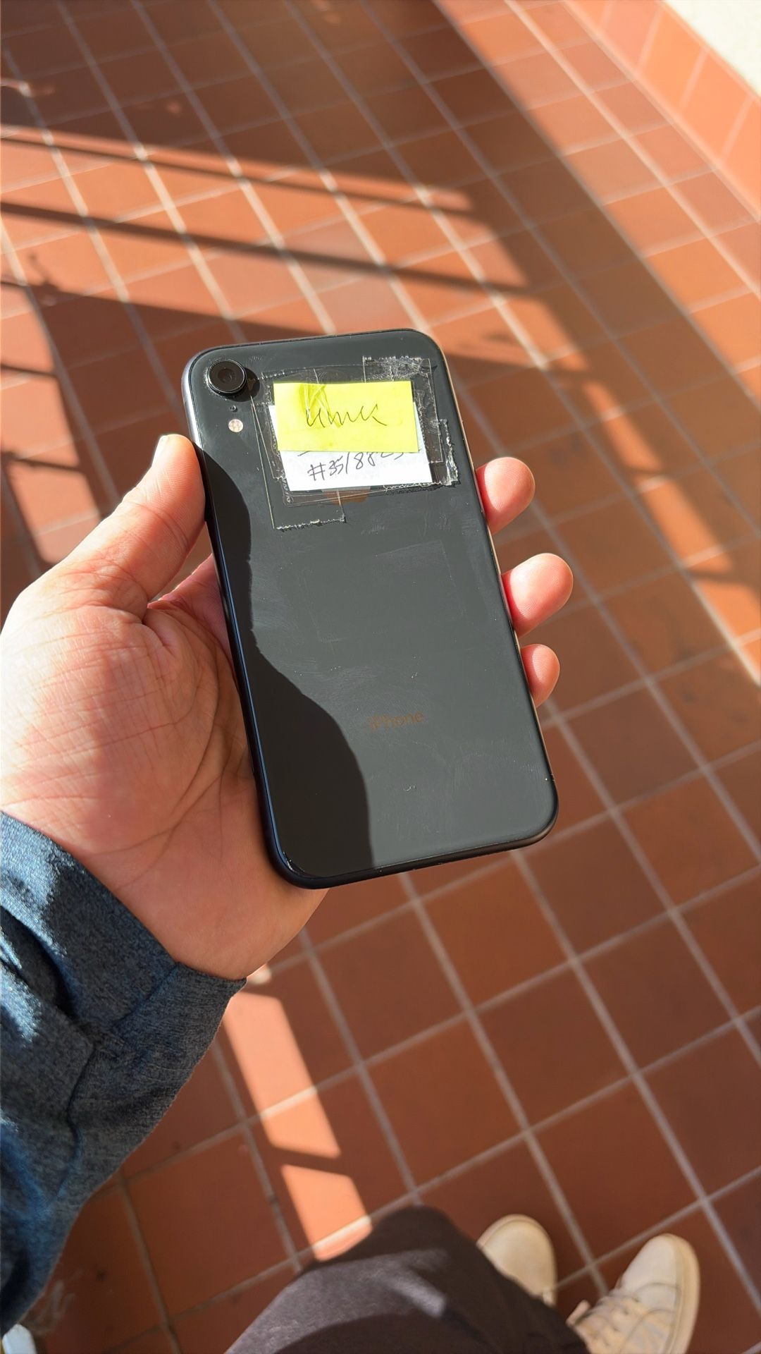 iPhone XR (fully Unlock) T-Mobile And Metropcs