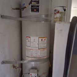 40 Gallon Water Heater