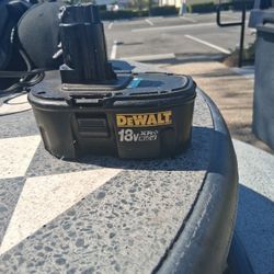 18 V Dewalt Battery & Charger