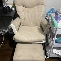 Nursery Chair Glider With Ottoman