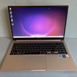 Samsung Galaxy Book Laptop 15.6” Touch Screen Intel i7 11th Generation 16GB 512GB Graphic card 4GB