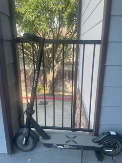 Hover-1 Journey Electric Scooter - Black - Fair Condition - Untested/As-Is