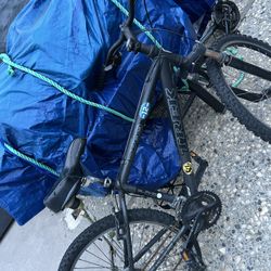 Trek 7000 Mountain Bike 