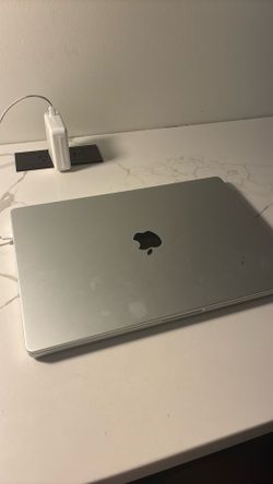 MacBook Pro 16-inch, 2023