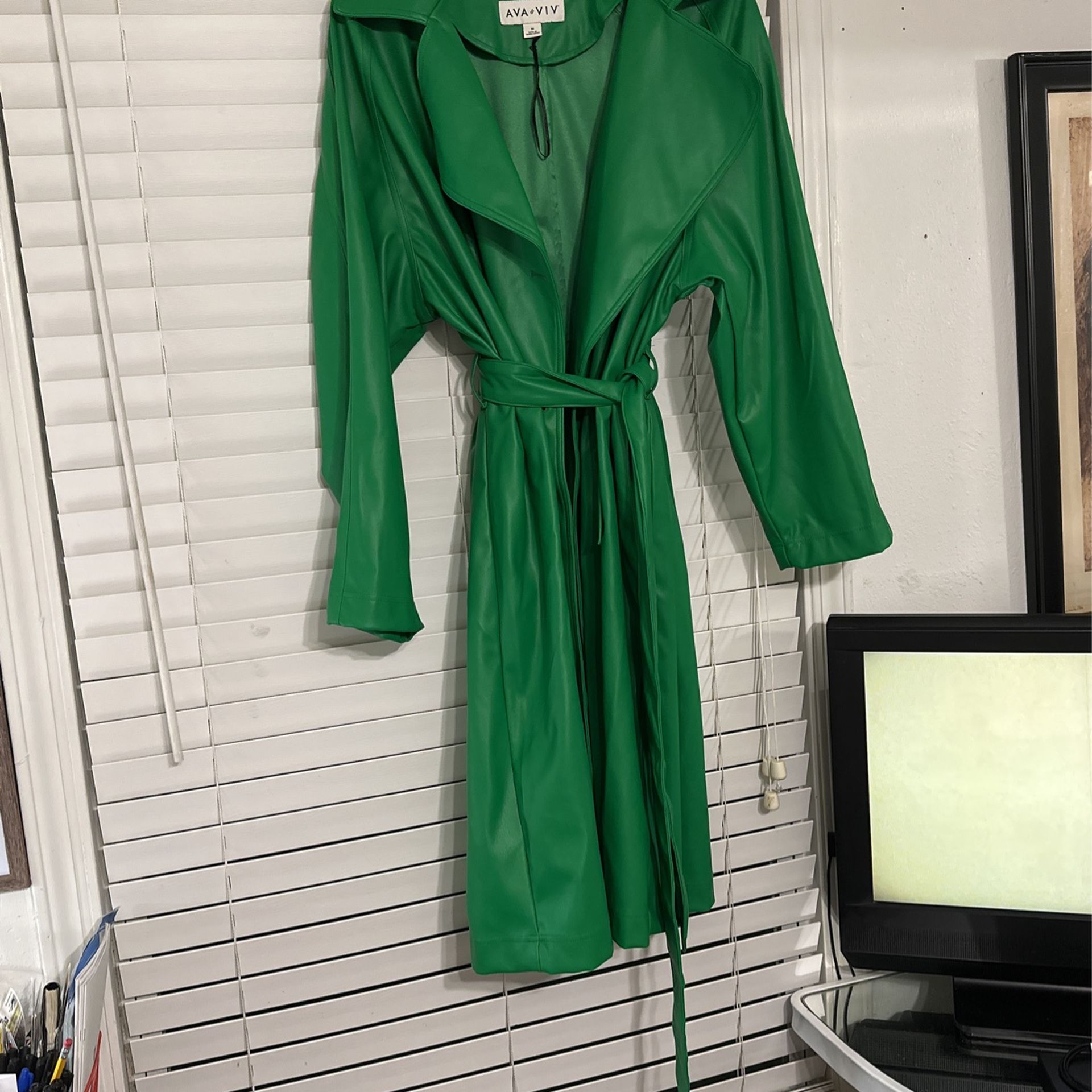 Faux Green Leather Women’s Coat Size 1x