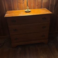 Soldi Wood Dresser 