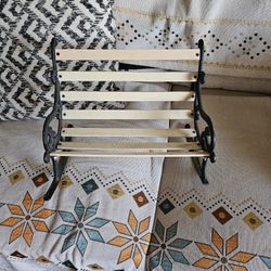 Doll Park Bench