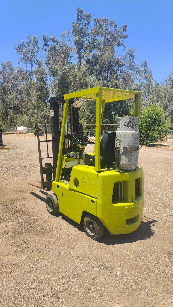 Clark Forklift