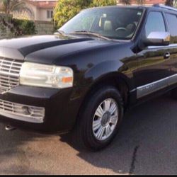 2014 Lincoln Navigator