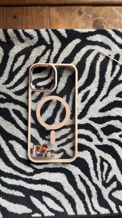 Clear iPhone Case with MagSafe Rose Gold