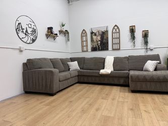 Sectional Couch - Free Delivery