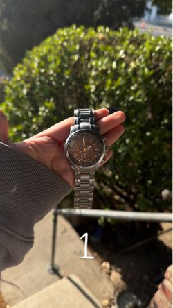 G-Shock / Fossil / Guess Watch