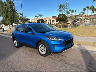 2020 Ford Escape SE - Clean Title - Excellent Condition - Backup Camera