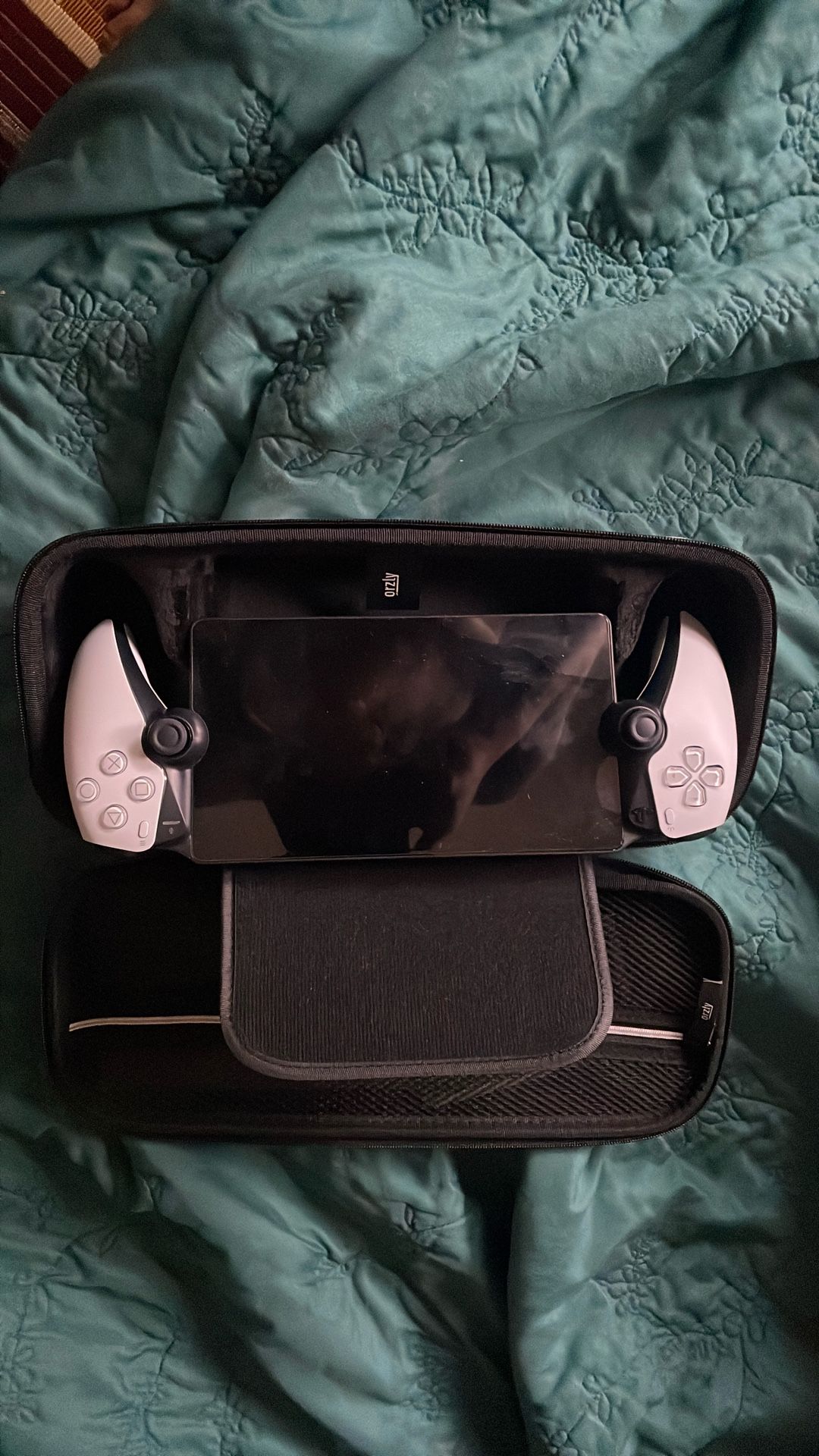 Sony - PlayStation Portal Remote Player - White