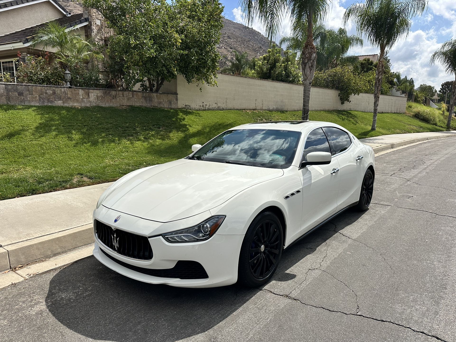2016 Maserati Ghibli