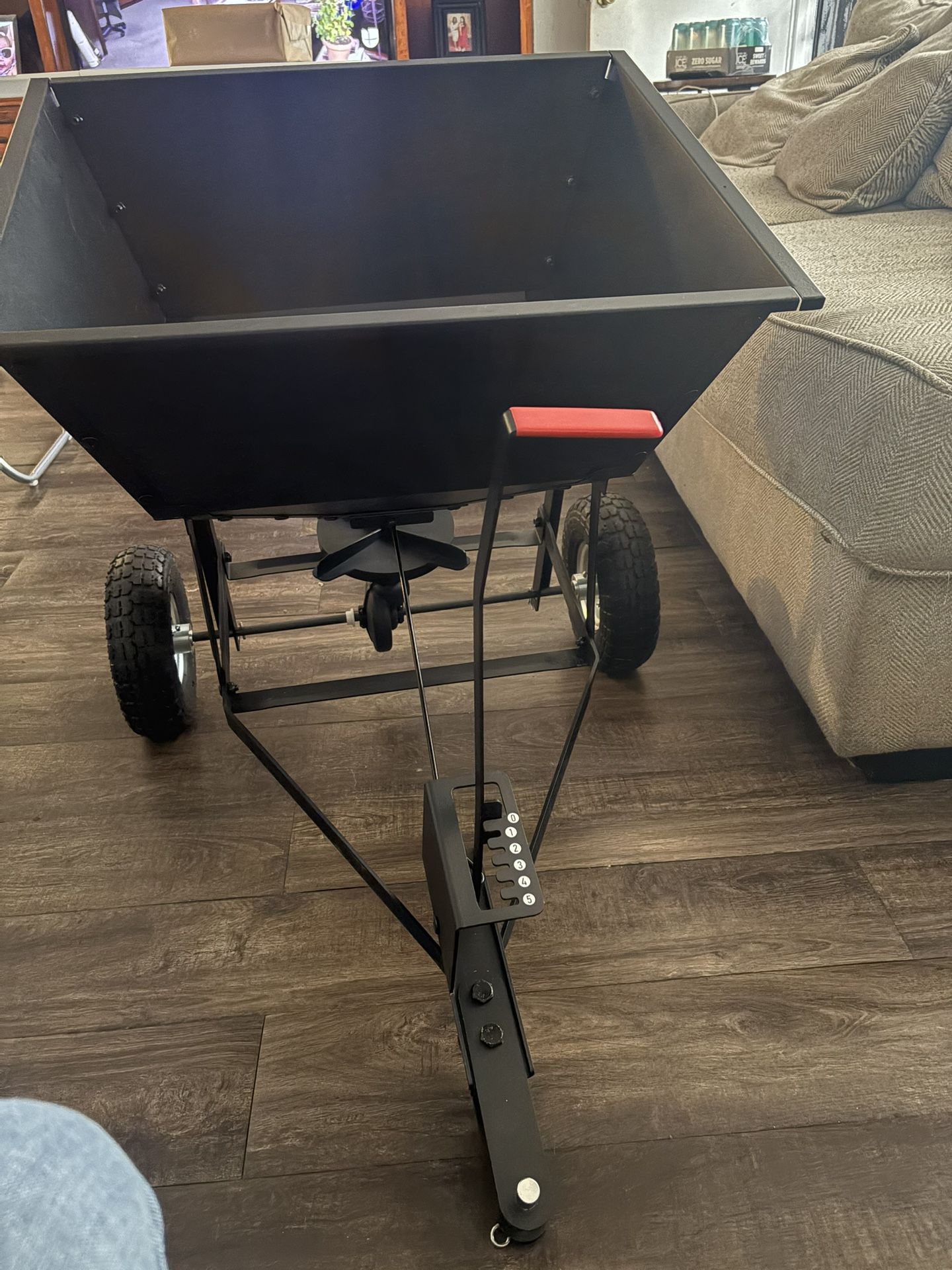 Suchtale Two Behind Broadcast Spreader 90 Lbs Capacity Havy Duty Fertilizer