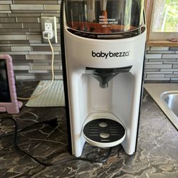 Baby Breeza Pro (formula dispenser)