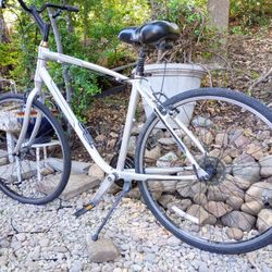 Giant Cypress Road Bike