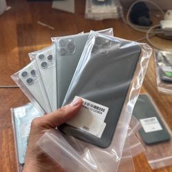 iPhone 11 Pro Max - Very Fast 💨 AND UNLOCKED 🔓🔥 6 months warranty 