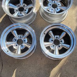 Astro Supreme Wheels