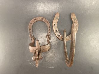 Western Cowboy Farmhouse Decor-Spur & Horse Shoes-May be Hung