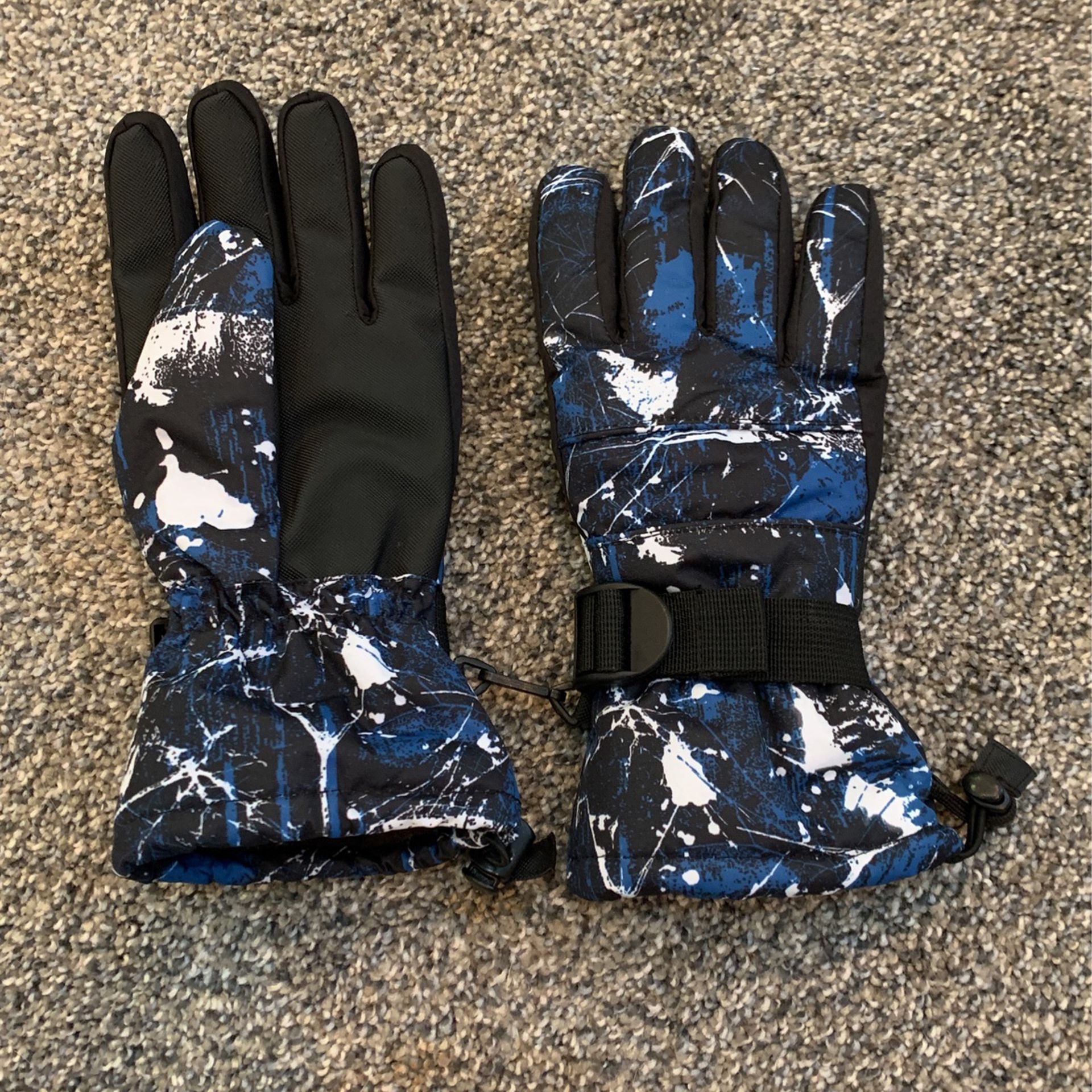 Snow Gloves