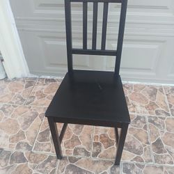 Ikea Chair (1 Available)