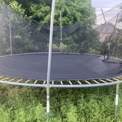 Trampoline