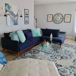 Sectional sofa