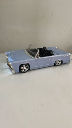 Bratz vintage 2002 doll car working radio Adrianne
