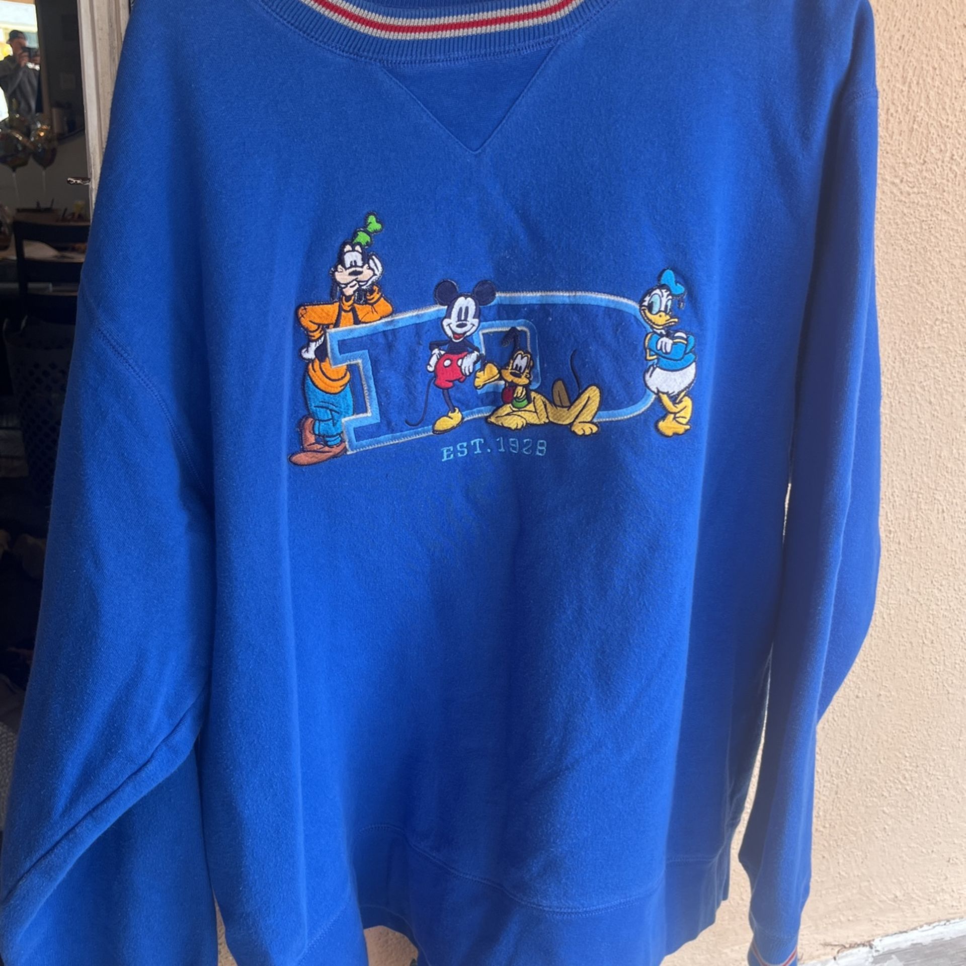 Vintage Walt Disney Crew neck Fleece Pullover