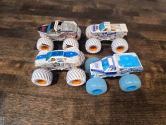 4 Monster Jam Trucks
