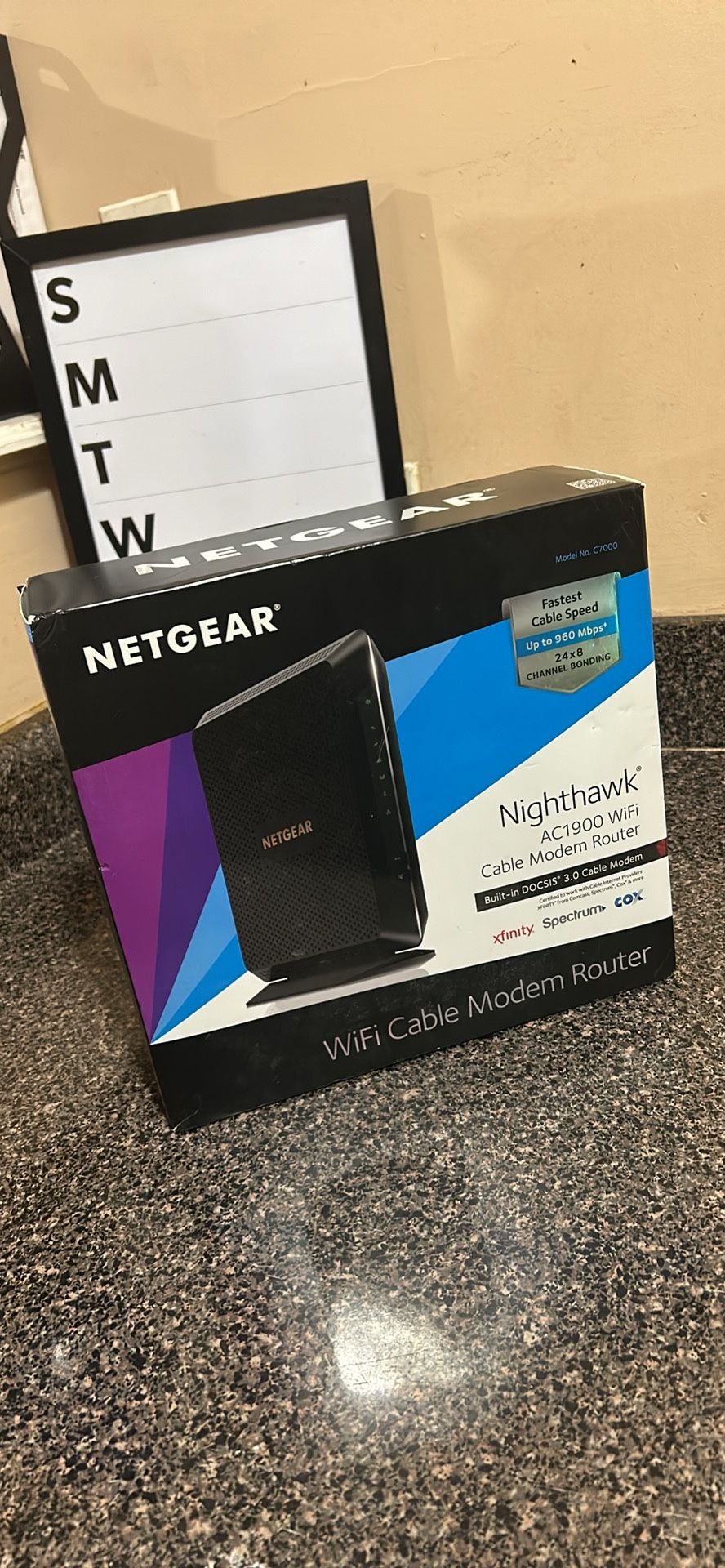 NETGEAR - Nighthawk AC1900 DOCSIS 3.0 Cable Modem + WiFi Router