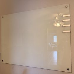 4’ x 3’ glass board