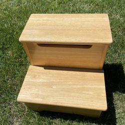 Wooden Step Tool 