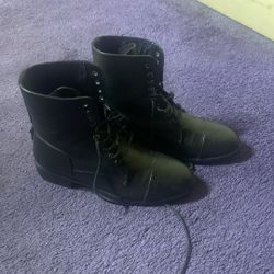 Boots 